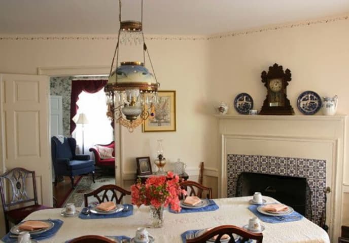 Hickory Bridge Farm Dining Room