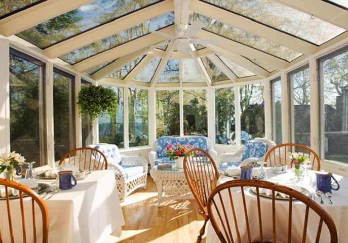 The Inn at Sunrise Point Conservatory