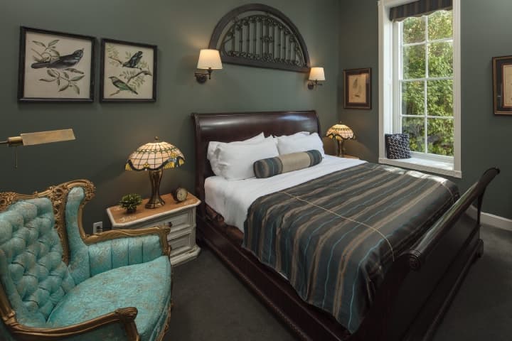 Jail Hill Room 6