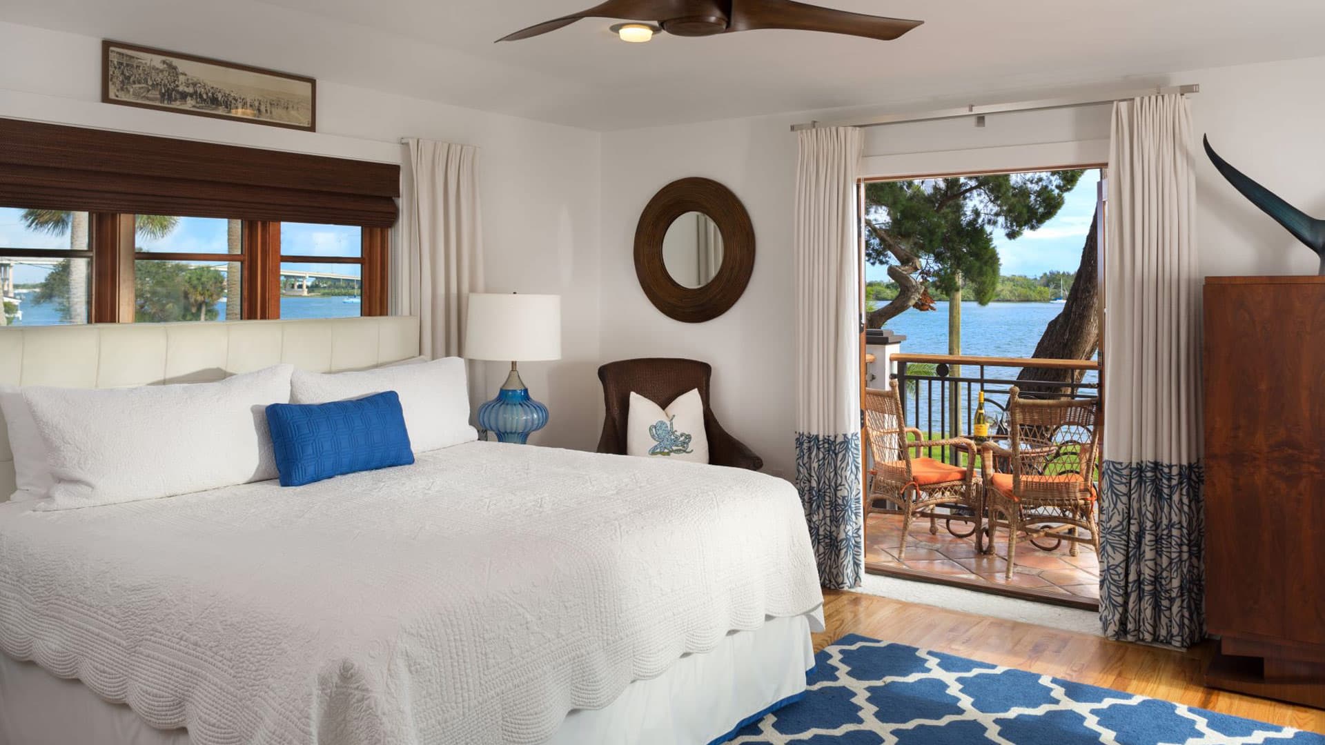 Craft lodging with waterfront views