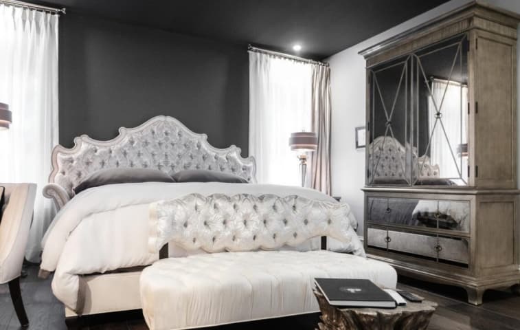 white room