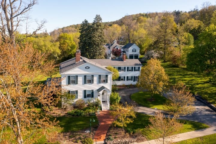 Swift House Inn
