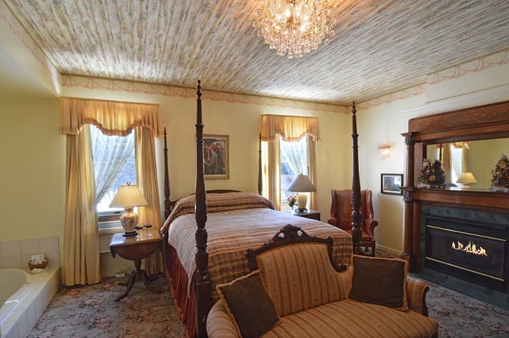 Tara A Country Inn Rooms and Suites (1)