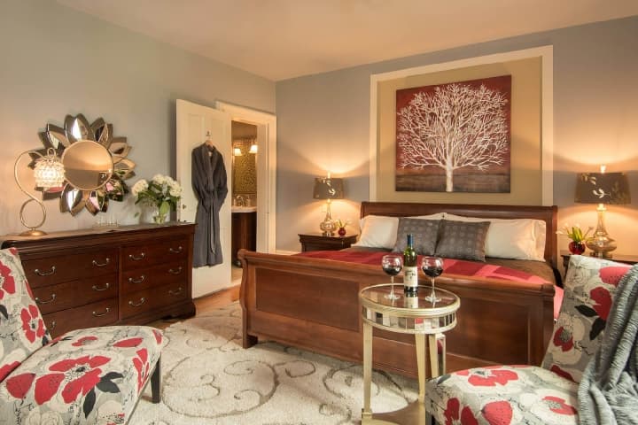 Inn at Gothic Eves Guest Room