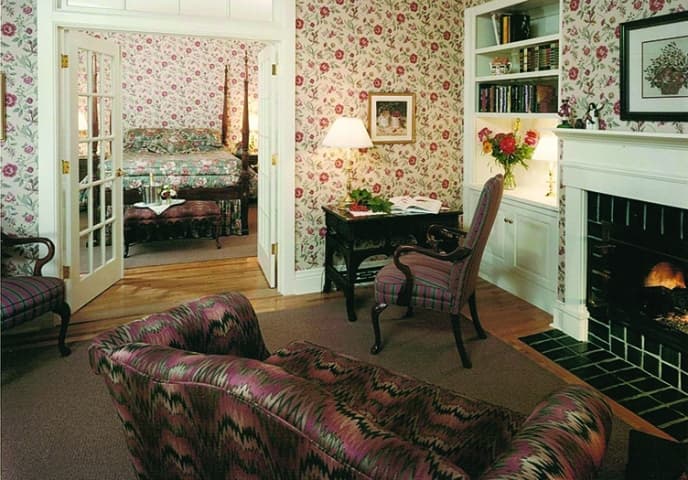White Gull Inn Suite