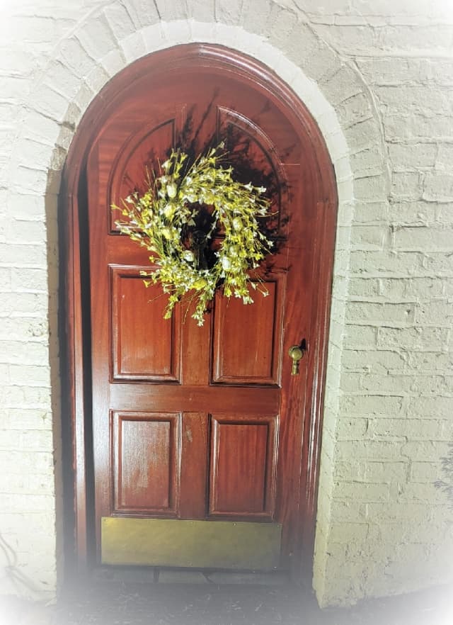astorybook door