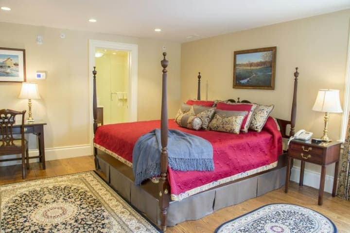 Dudley Allen Room