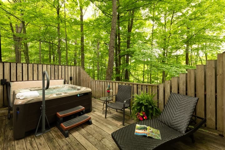 Private Hot Tubs on all Cottage Decks