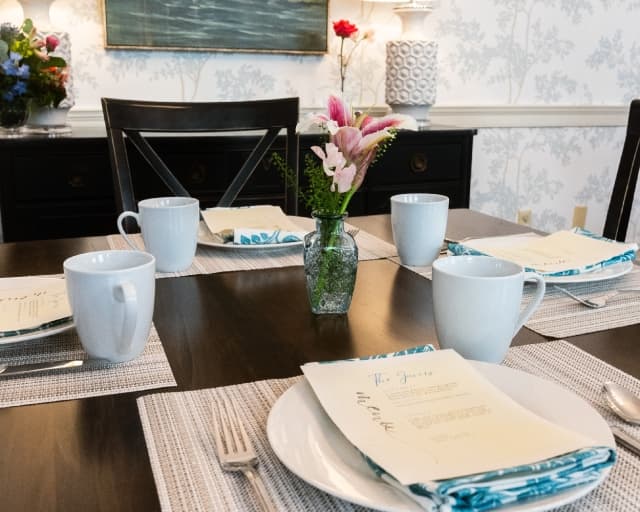 Breakfast in the Dining Room