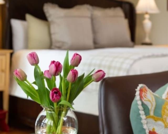 Inn at Woodhaven
