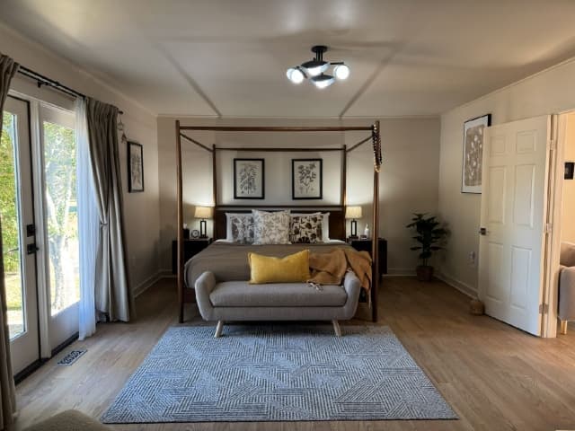 East River Suite