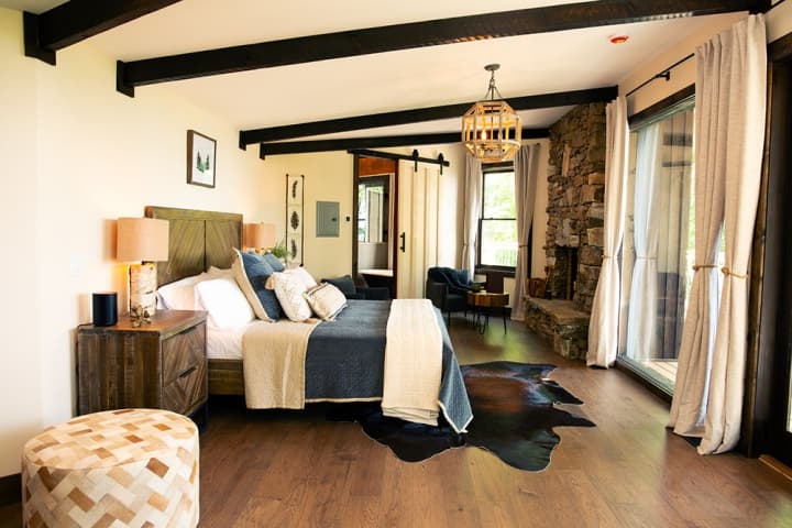 Elk & Embers Crabtree Cabin