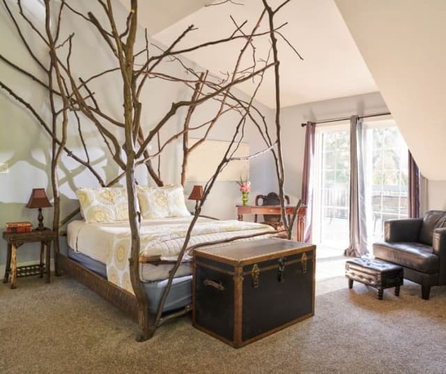 Goldberry Woods bed