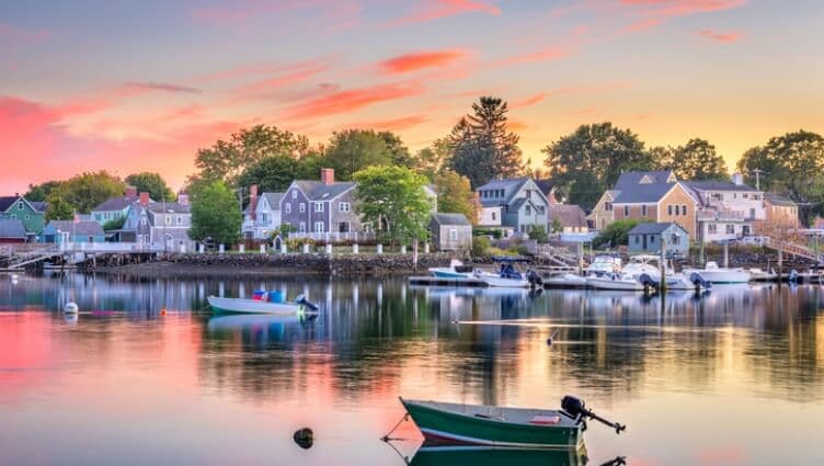 Waterfront homes and dock in New Hampshire